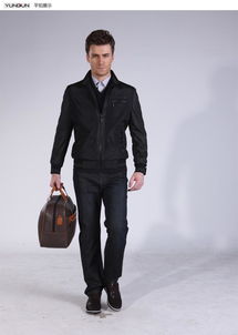 云敦男装秋冬商务休闲新风尚 可立领百搭外套66j11108深度解析